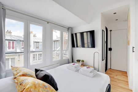 Rue Raynouard - Photo 3