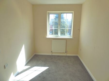 Sunbeam Way, Gosport - Photo 2