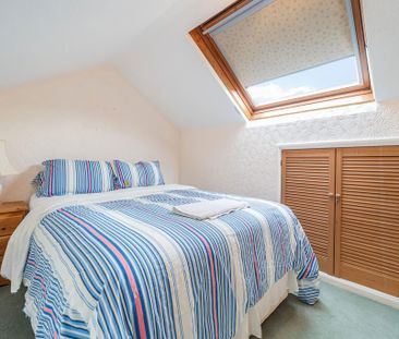 4 bedroom detached bungalow to rent - Photo 1