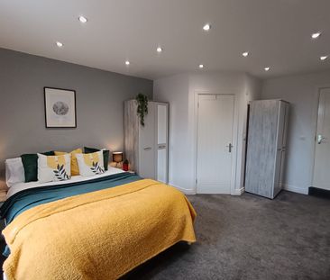 Spacious 6-Bedroom House Share in Crewe – Modern Living, Ideal Loca... - Photo 3