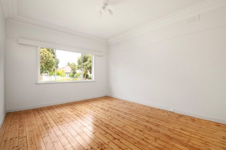 38 Powell Street, Reservoir - Photo 3