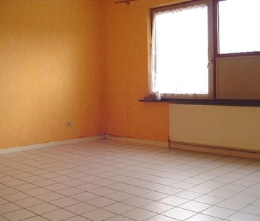 Appartement met terras, 1 buitenstaanplaats. - Photo 5