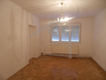 Kiadó felújított lakás - Esztergom - Fotó 2