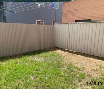 3/2 Falcon Avenue, Mile End - Photo 3