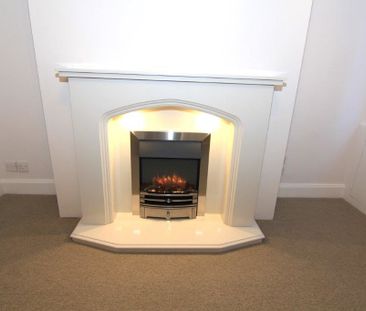 2 Bedroom Mid Terraced House, Chester - Photo 1