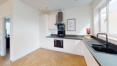 Studio to rent - Photo 2
