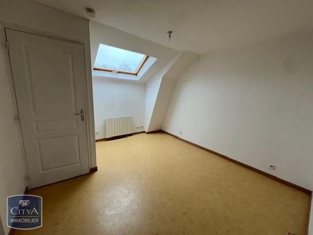 Location Appartement 2 pièces 26m² LAVAL 53000 - Photo 2
