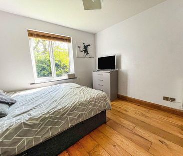 2 bed lower flat to rent in NE8 - Photo 2