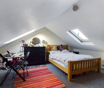 5 bedroom terraced house to rent - Photo 3