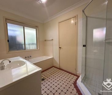 $650 per week - Photo 6