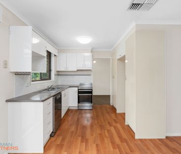 19 Alice Jackson Crescent, Gilmore ACT 2905 - House For Rent | Domain - Photo 6