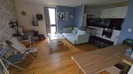 2 bedroom apartment to rent - Photo 5