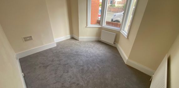 2 bed flat to rent in Fern Dene Road, Gateshead - Photo 2