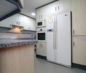 Calle Margarita Xirgu, Getafe, Community of Madrid 28903 - Photo 1