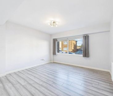 2 bedroom maisonette to rent - Photo 1