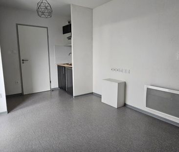 Location Appartement 1 pièce 18m² NIMES 30000 - Photo 1