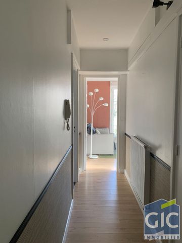 Location Appartement 2 pièces 57m² - Photo 2