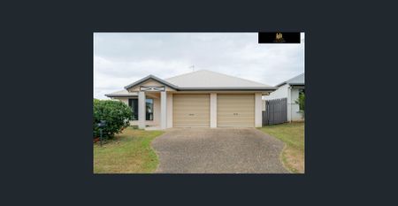 Spacious 4 Bedroom Home with Outdoor Entertaining! - Photo 4