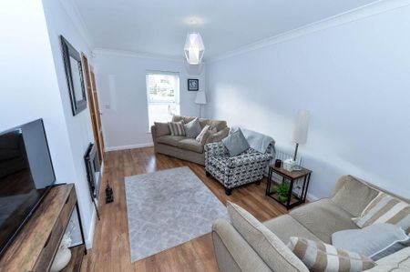 11 Church Court, Moneyreagh, BT23 6EU - Photo 2