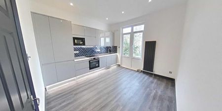 1 bedroom flat to rent - Photo 4