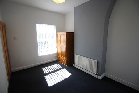 Property for rent - Photo 5