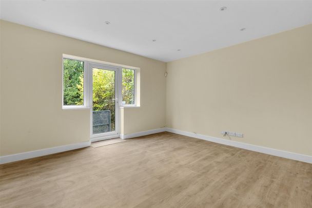 Hampden Road, High Wycombe - Photo 1