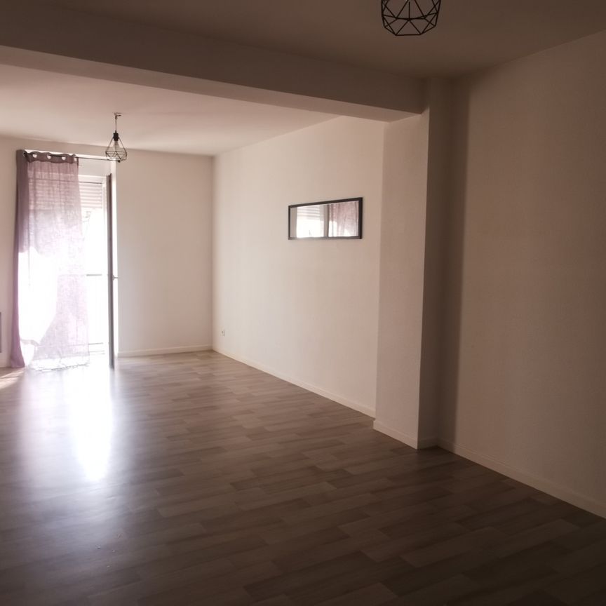 Location Appartement 2 pièces 48m² MARMANDE 47200 - Photo 1