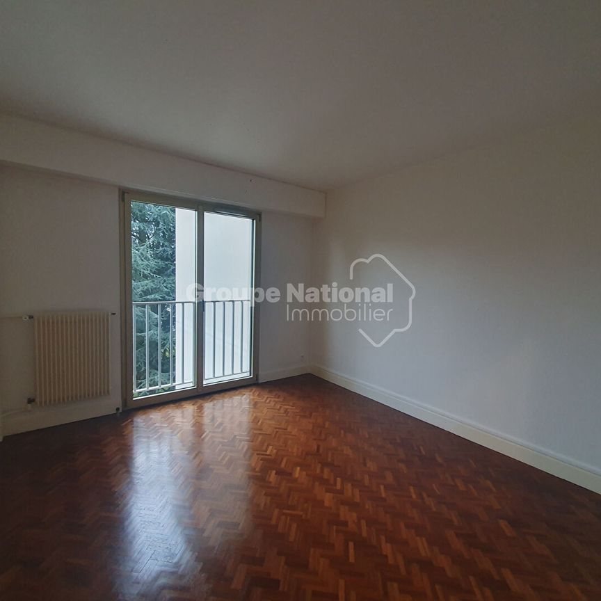 Appartement Versailles 5 pièces 130 m2, - Photo 1