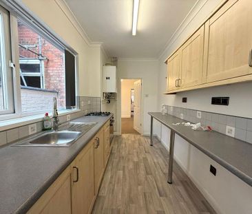 2 bedroom terraced house to rent - Photo 5