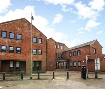 Newbury, Berkshire, RG14 - Photo 3