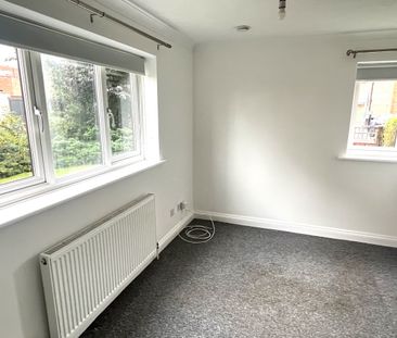 Mumby Road, Gosport - Photo 6