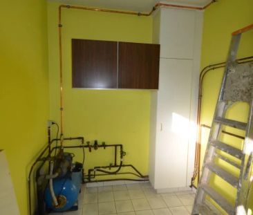 Woning met 4 slpks, tuin en dubbele garage - Foto 4