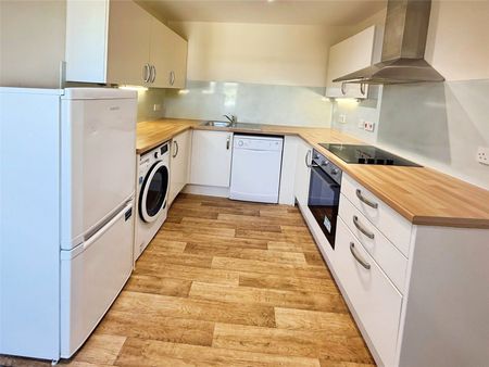 Victoria Street, Paignton, Devon, TQ4 - Photo 4