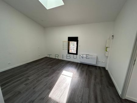 Location Appartement 1 pièce 32m² AGEN 47000 - Photo 2