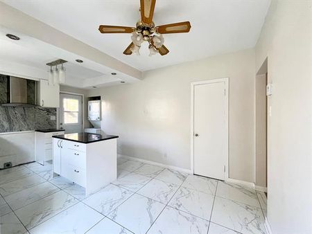5045 Boul. Cavendish - Photo 2