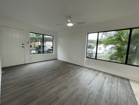 1/19 Brisbane Road, BIGGERA WATERS - Photo 5