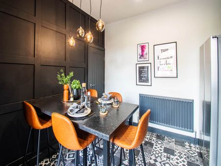Highfield Avenue (Room 1), Wortley, Leeds - Photo 3