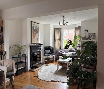 3 bedroom end of terrace house to rent - Photo 5
