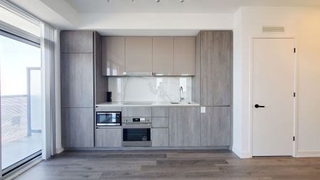 For Lease - 8 Interchange Way Unit# 4706, Vaughan, Ontario - Photo 5