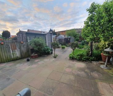 3 bedroom semi-detached house to rent - Photo 3
