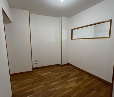 BERRU - Appartement de Type 3 en duplex avec terrasse et 2 places d... - Photo 6