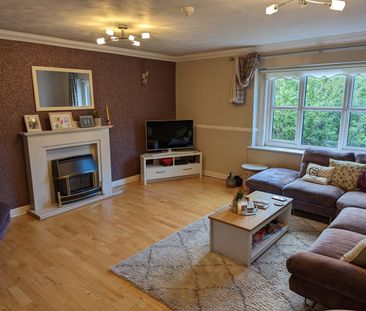 2 Bed Flat, Little Parkfield Road, L17 - Photo 1