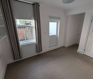 2 Bed Flat, Mare Street, E8 - Photo 6