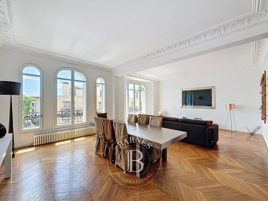 Appartement • Saint James-Général Koenig, Neuilly-sur-Seine - Photo 1