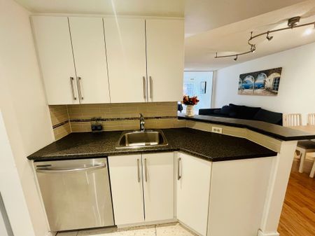 For Lease - 1001 Bay Street Unit# 406, Toronto, Ontario - Photo 4