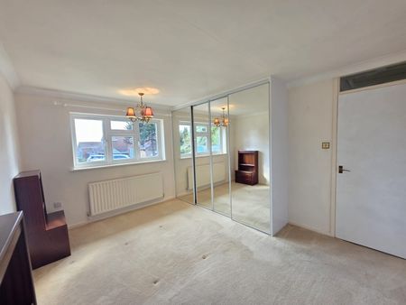 3 Bed Bungalow - Photo 4