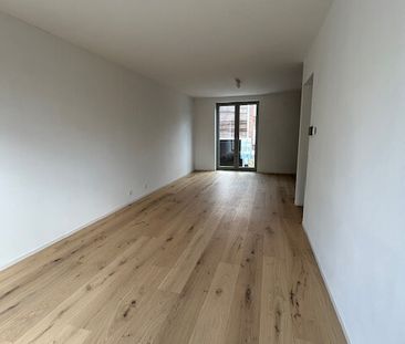 Volledig nieuwe woning met 3 slaapkamers op Top locatie en met topafwerking. - Photo 1