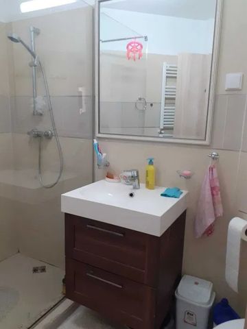 Apartament cu 1 camera, decomandat, zona Tatarasi - Photo 5