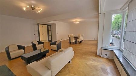 Appartement te huur - Foto 2