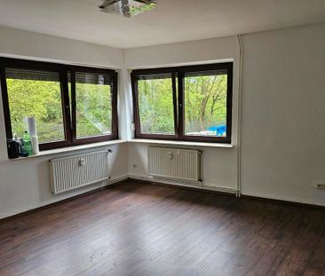 Gepflegte 2,5-Zimmer-Wohnung mit guter Raumaufteilung - Foto 1